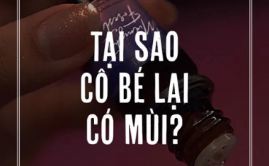 Tại sao cô bé lại có mùi? Cách xử lý như thế nào?